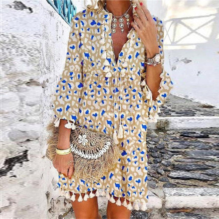 Boho-Kleid für Damen – Mit V-Ausschnitt-Design und kurzer Länge 2