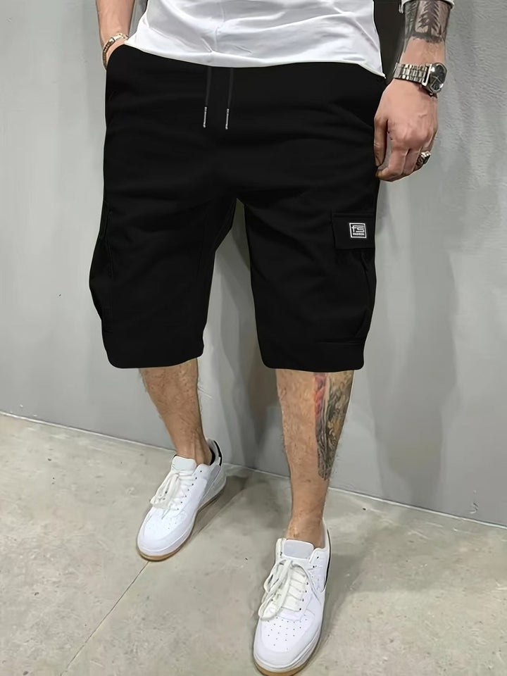 Cargo_Shorts_fuer_Herren_Mit_Kordelzug_und_seitlichen_Taschen_1