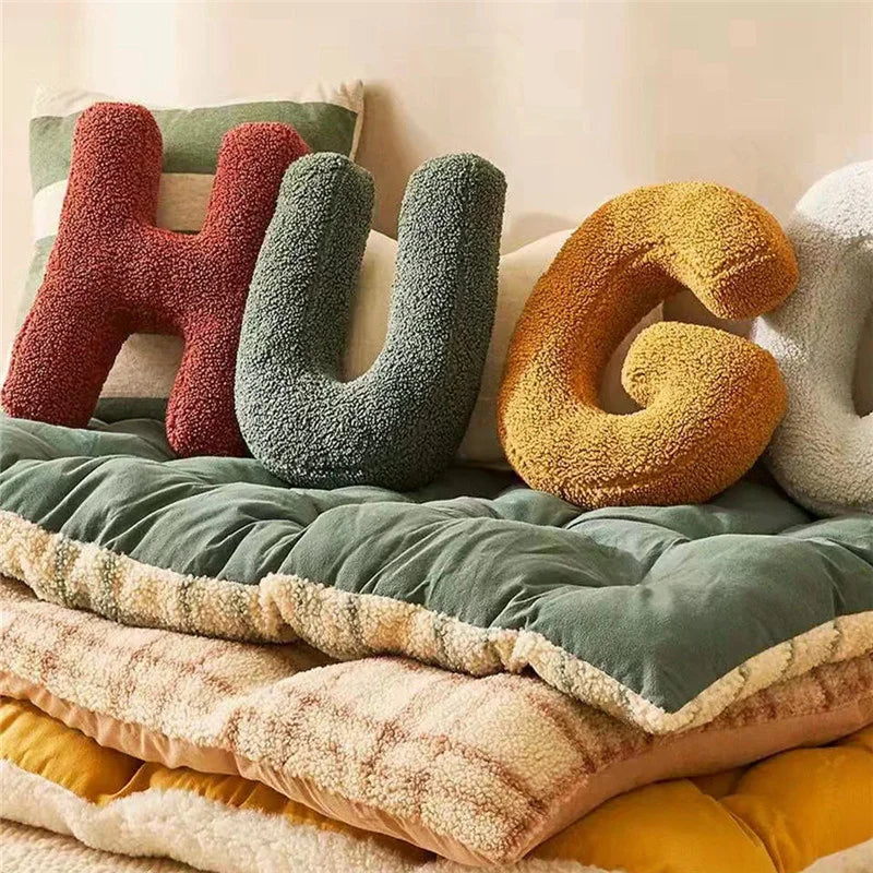 Dekokissen_Alphabet_Pers_nlich_Weich_Einzigartig_2