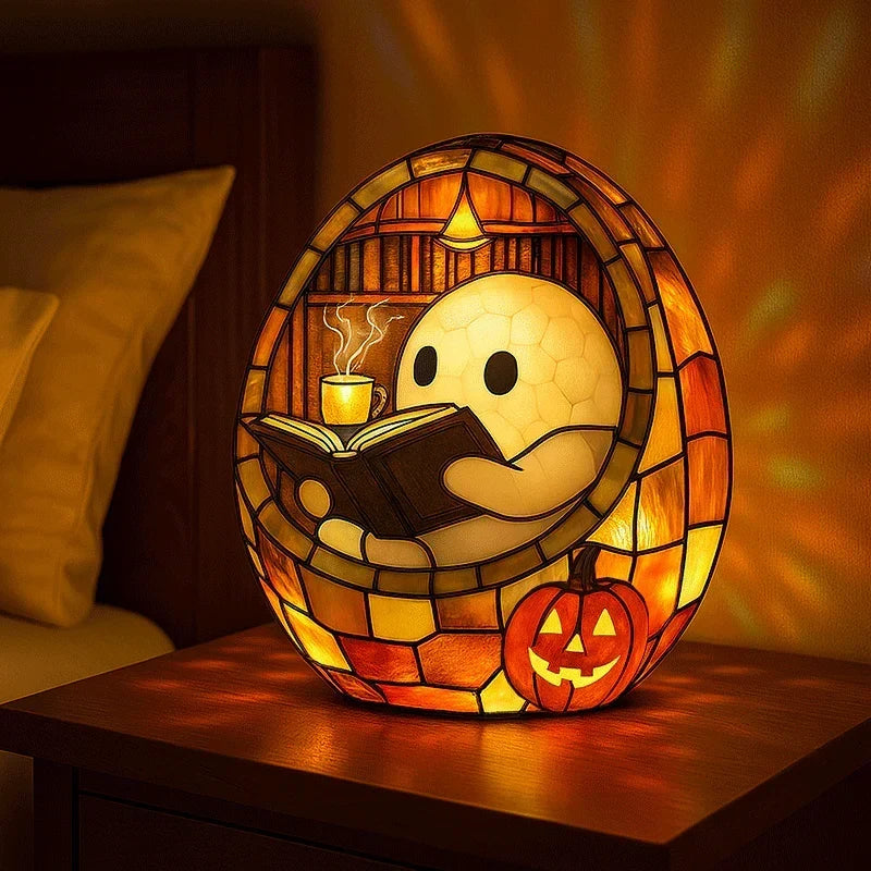Decorative_Table_Lamp_with_Ghost_Motif_Cozy_Mood_Light_for_the_Reading_Corner_3