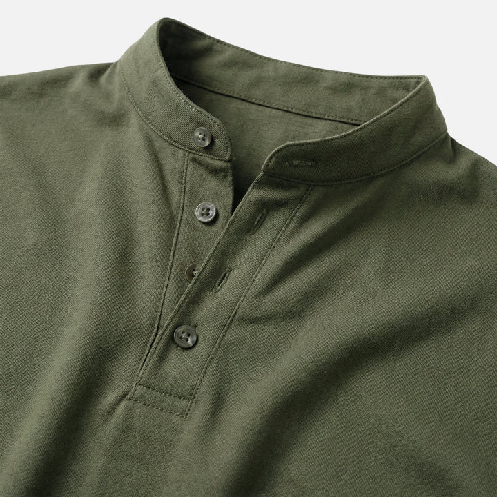 Körpernahes Jersey-Shirt mit Stehkragen für Herren