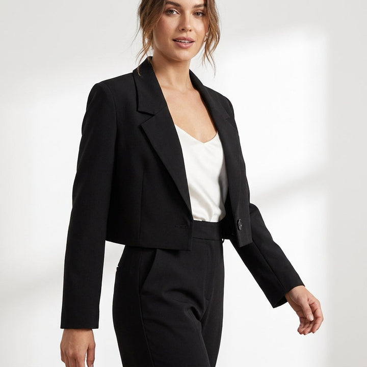 Kurz_Blazer_f_r_Damen_Eleganter_Schnitt_und_tailliert_1
