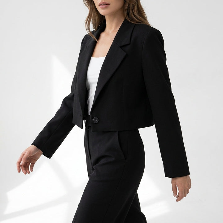 Kurz_Blazer_f_r_Damen_Eleganter_Schnitt_und_tailliert_2