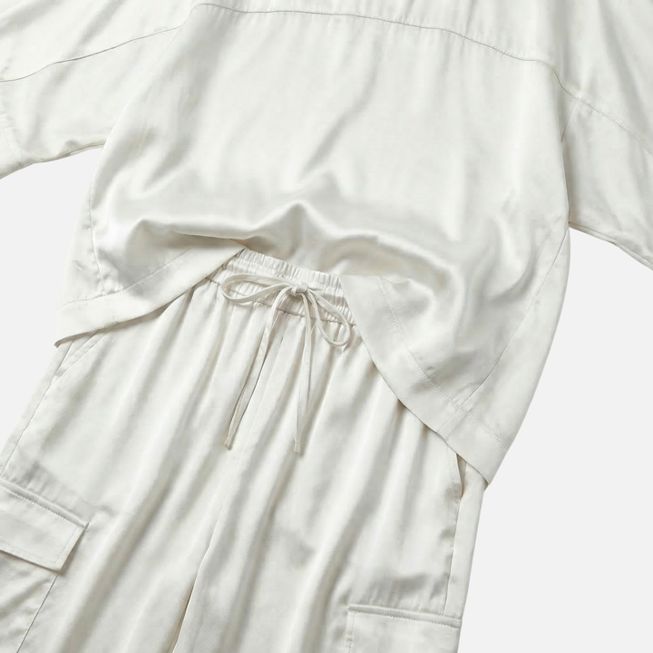 Leichtes Satin Set – Lockere Kurzarmbluse und Hose für Damen
