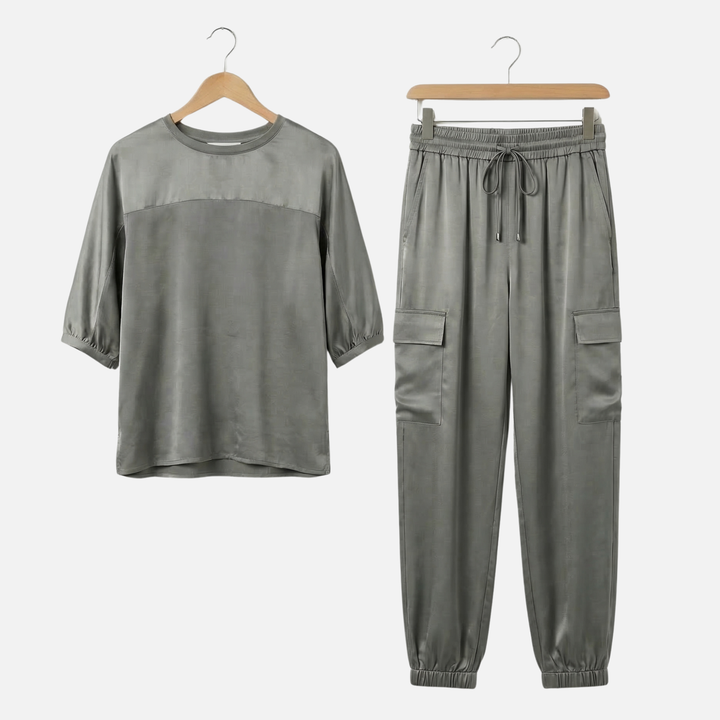 Leichtes Satin Set – Lockere Kurzarmbluse und Hose für Damen