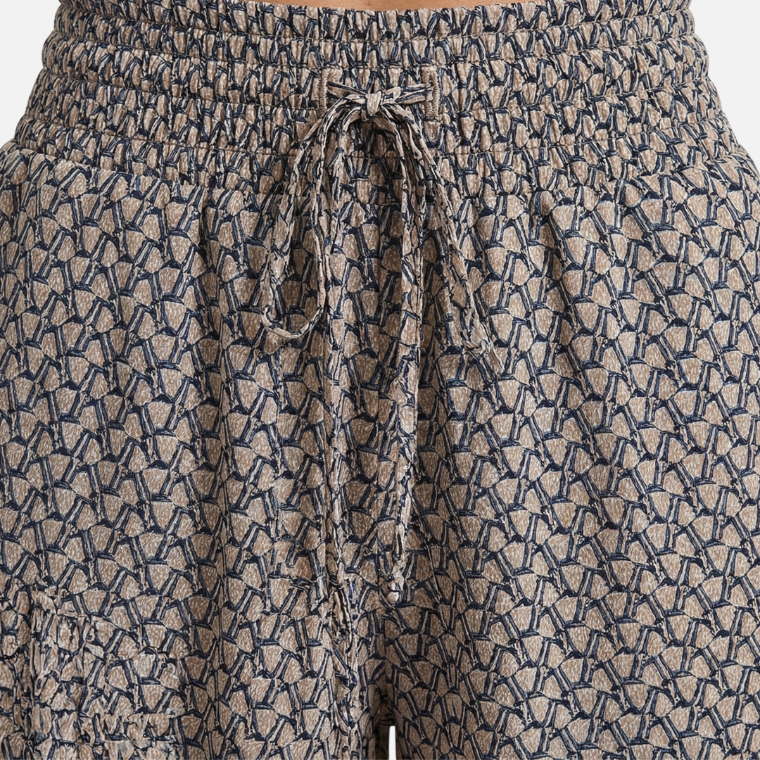 Locker fallende Hose mit geometrischem Print für Damen