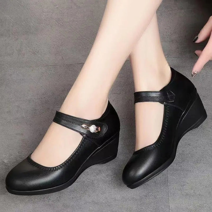 Mary Jane Komfort Keilpumps fuer Damen 9