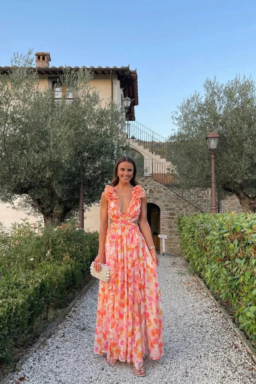 Maxikleid für Damen – Geblümt mit V-Ausschnitt und Volants 6