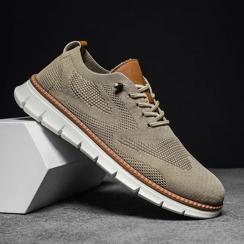Men_s_Shoes_Breathable_and_with_Lightweight_Sole_1