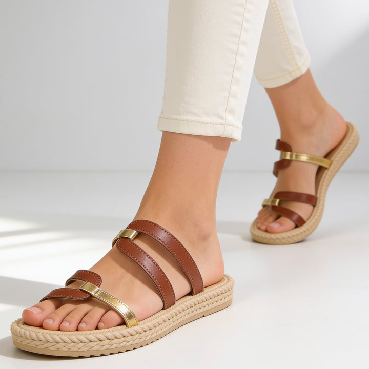Pantoletten für Damen – Mit breitem Riemen und flacher Sohle 4