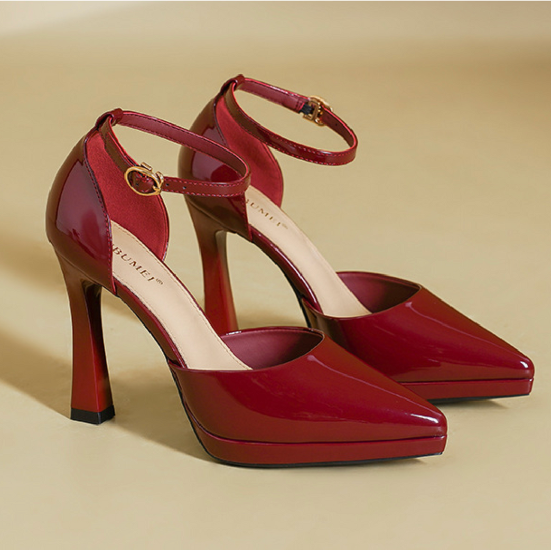Pumps für Damen – Spitz zulaufend mit Fesselriemen & Blockabsatz 3