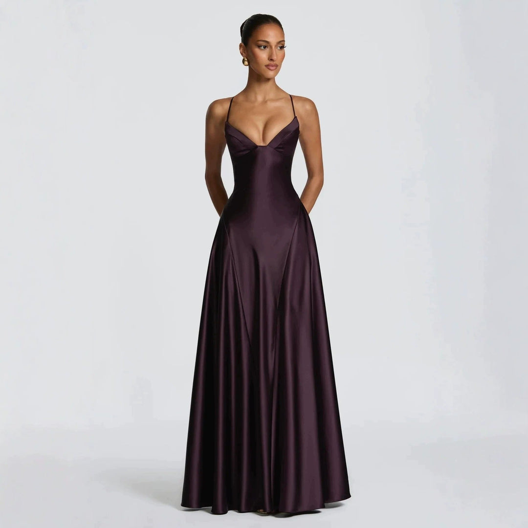 Satin-Maxikleid für Damen – Elegant mit raffinierten Spaghettiträgern 4
