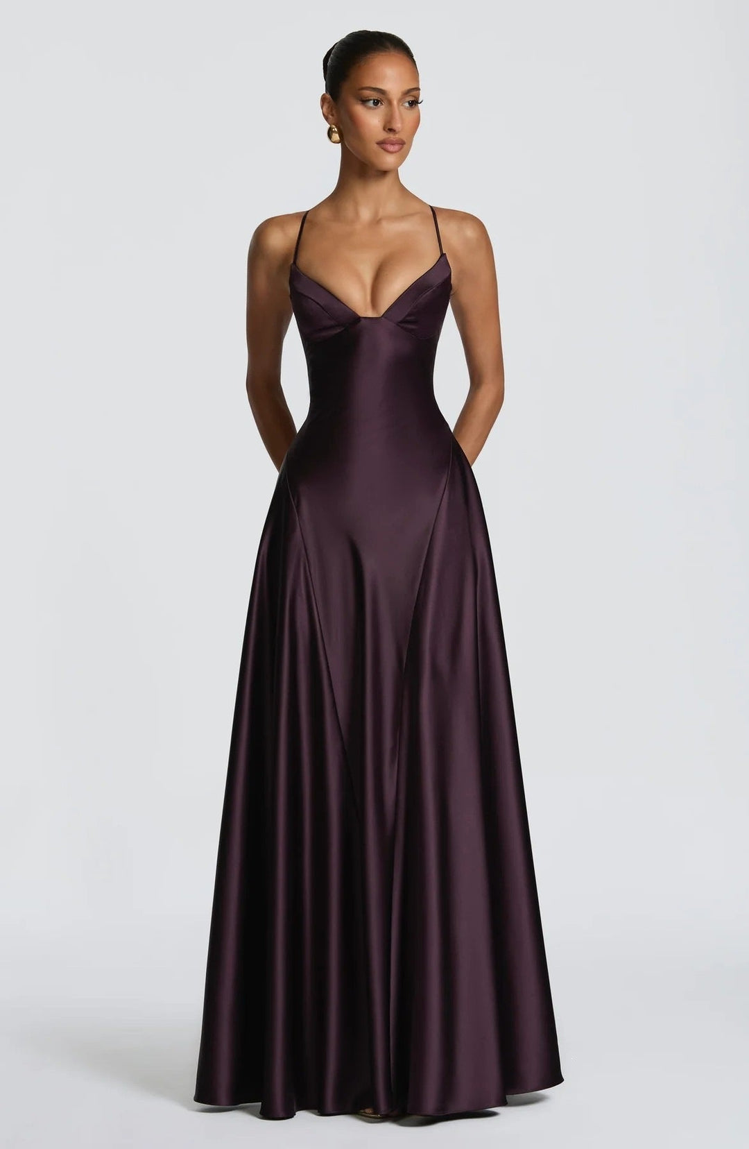 Satin-Maxikleid für Damen – Elegant mit raffinierten Spaghettiträgern 7