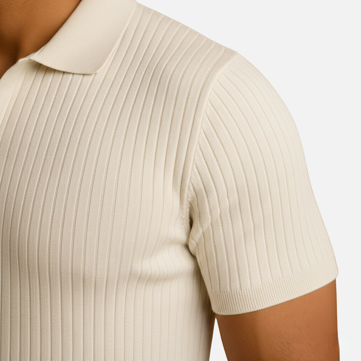 Slim Fit Geripptes Poloshirt mit V Ausschnitt und Kentkragen fuer Herren 5