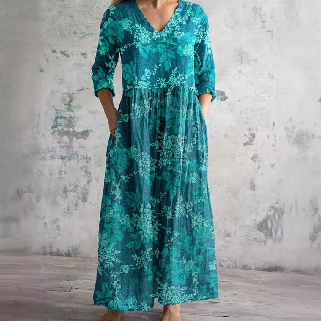 Sommerkleid für Damen – V-Ausschnitt und geblümt 10