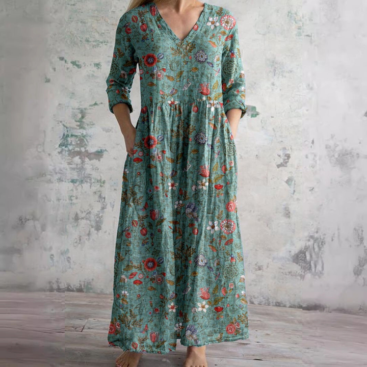 Sommerkleid für Damen – V-Ausschnitt und geblümt 7