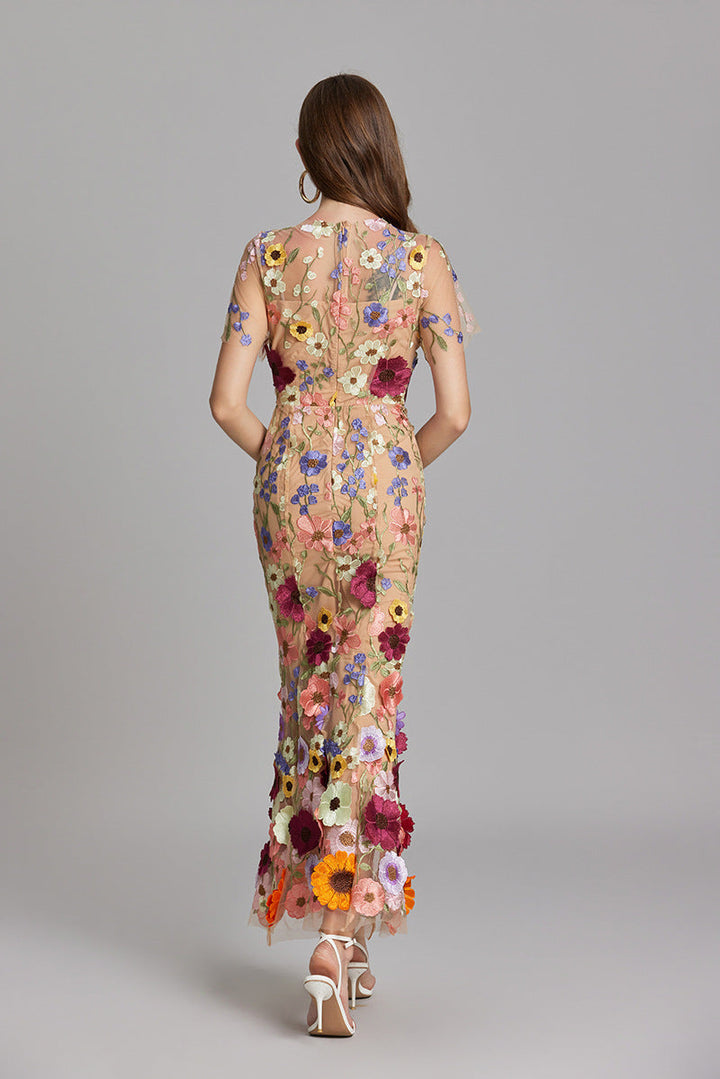 T_ll_Maxikleid_f_r_Damen_Florale_3D_Applikationen_mit_Abendlook_10