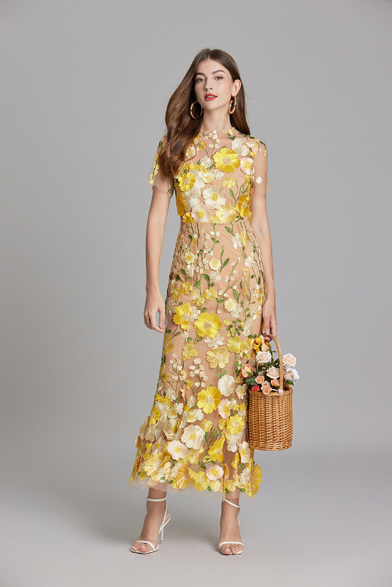 T_ll_Maxikleid_f_r_Damen_Florale_3D_Applikationen_mit_Abendlook_17