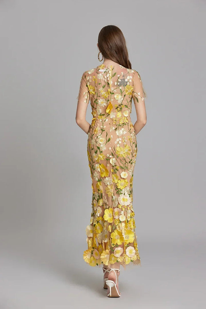 T_ll_Maxikleid_f_r_Damen_Florale_3D_Applikationen_mit_Abendlook_18