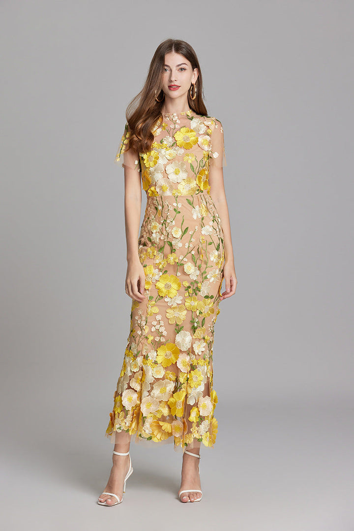 T_ll_Maxikleid_f_r_Damen_Florale_3D_Applikationen_mit_Abendlook_19