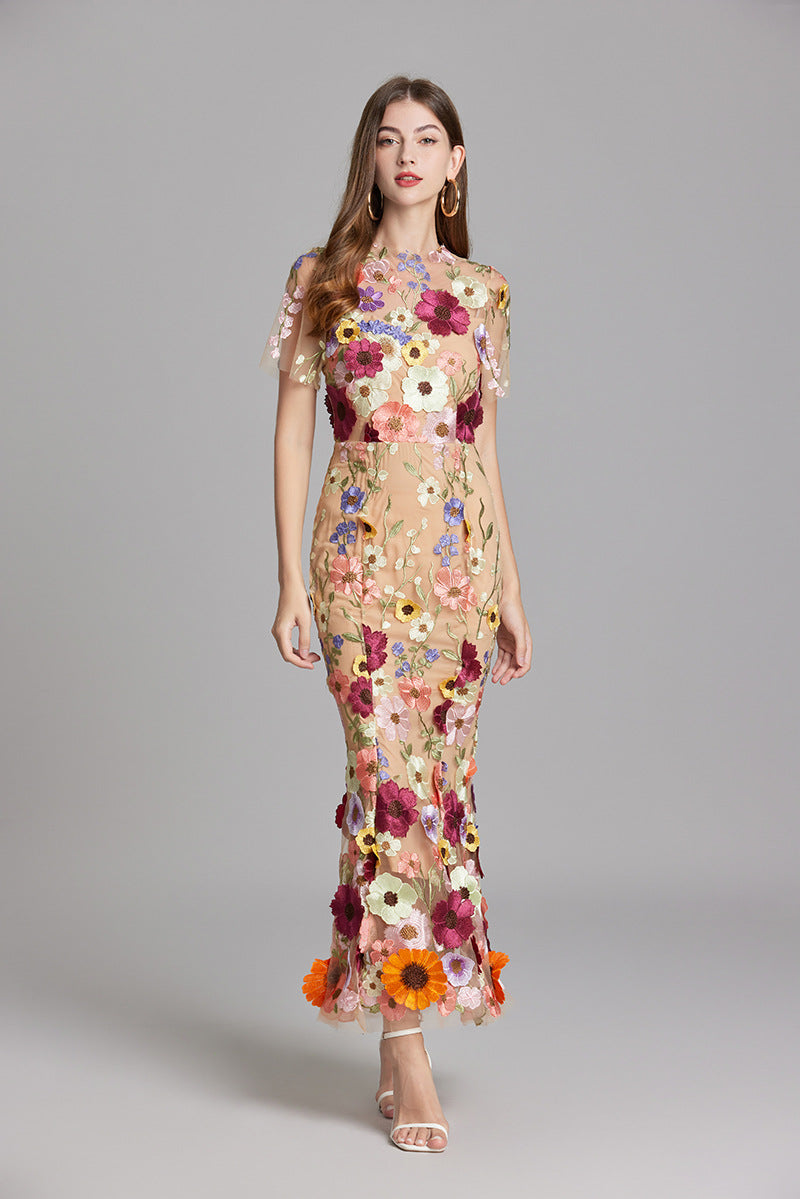 T_ll_Maxikleid_f_r_Damen_Florale_3D_Applikationen_mit_Abendlook_7