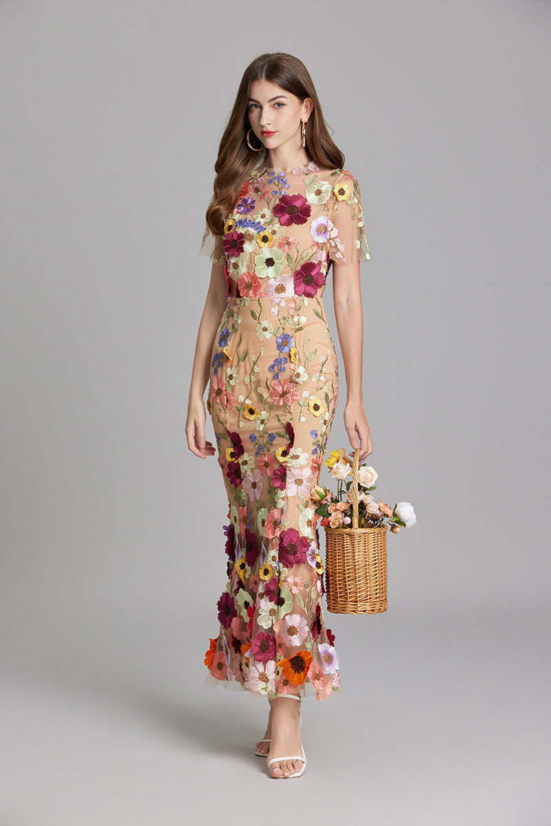 T_ll_Maxikleid_f_r_Damen_Florale_3D_Applikationen_mit_Abendlook_8
